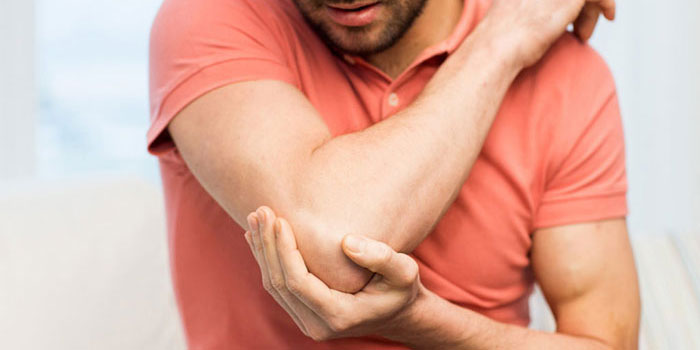 priežastys raumenų skausmas alkūnės sąnario