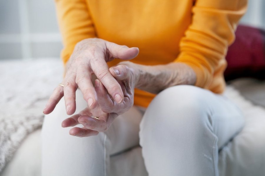 kas yra artrozė šepetėliai rankos gydymas būdų kaip gydyti artrozės namuose