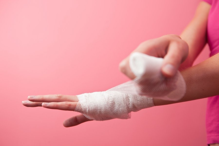 skausmai rankų ir pečių sąnarių ir kas gali būti sukeltas sąnarių skausmas