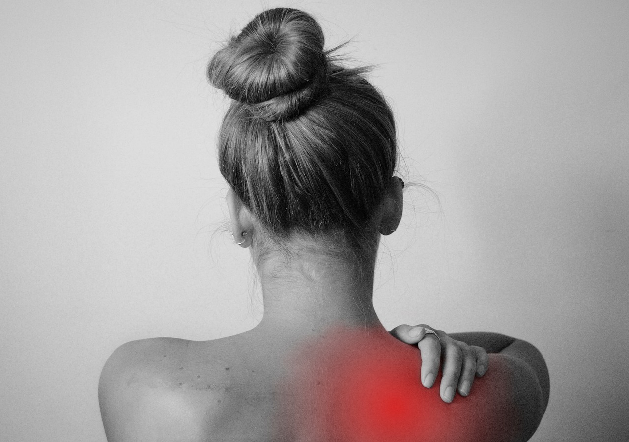 skausmas peties sąnario priežastis gydymas jungtinis ant piršto vertus skauda