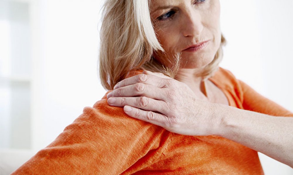skausmas dešinėje peties sąnario priežasties tipai osteochondrozės