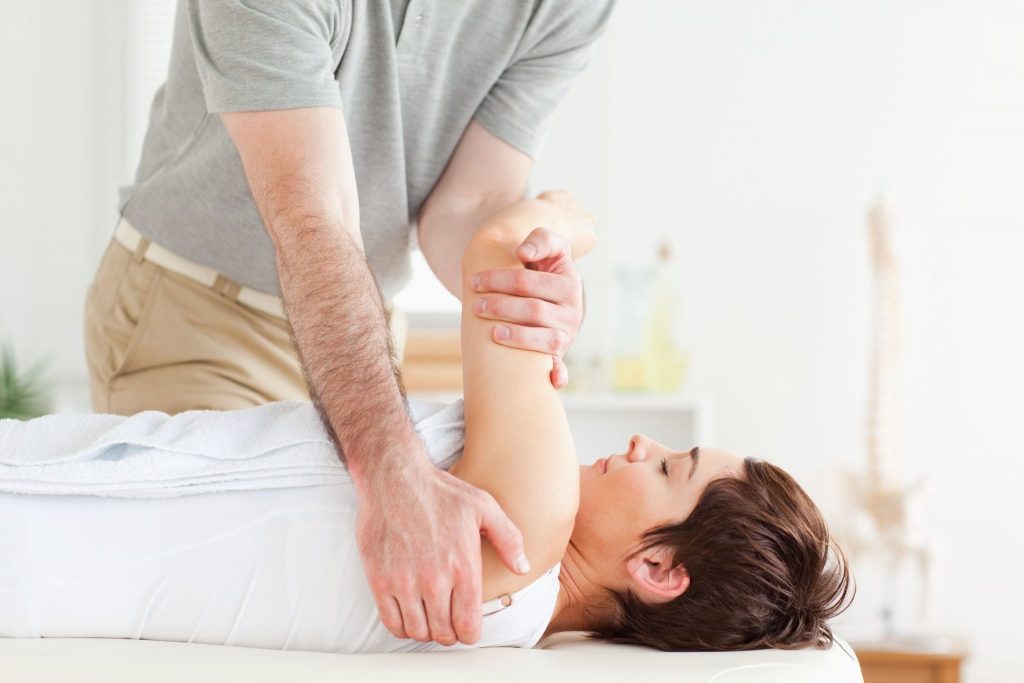 skausmas peties sąnario negali pakelti savo ranką gydymas artritas iš peties sąnario nuomonių