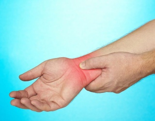 swollen painful finger joint nhs rankų skausmas ištaisyti
